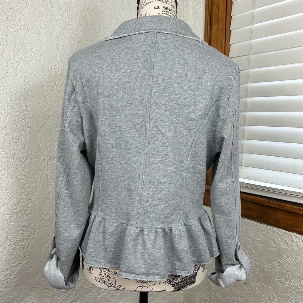 Rewind | Ruffled Blazer Jacket - Picture 13 of 14
